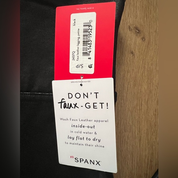 SPANX Black Faux Leather Leggings - Picture 5 of 6